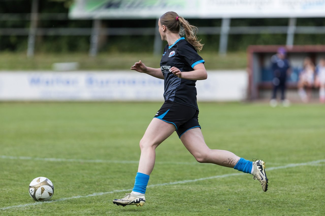 Bild 218 - Loewinnen Cup
